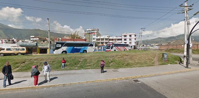 Quitumbe, Av. Mariscal Antonio José de Sucre, Quito, Ecuador