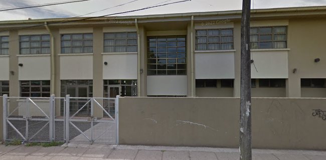 Escuela Municipal F -883 - Los Ángeles