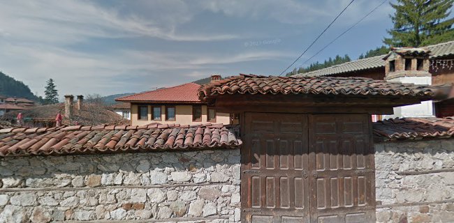 ул. Хаджи Генчо 1, 2077 Арнаут махала, Копривщица, България