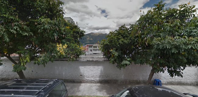 Parqueadero Docentes - Quito