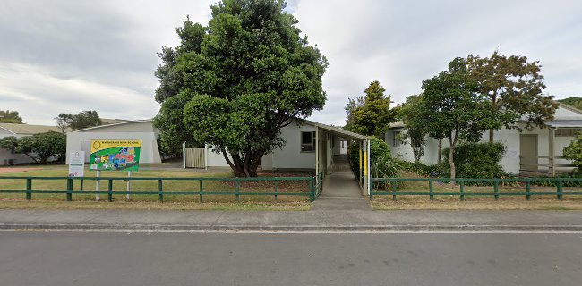 Whanganui High School - School