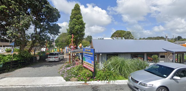 6 Wi Neera Street, Raglan 3225, New Zealand