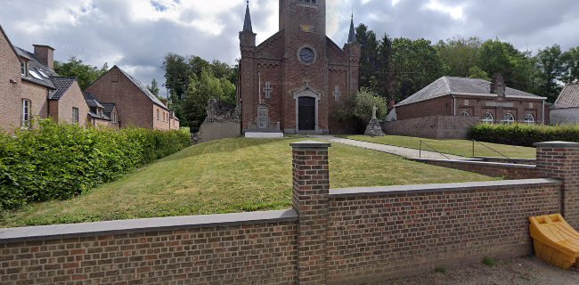 Beoordelingen van Église Saints-Pierre et Martin de Vieux-Sart in Waver - Kerk