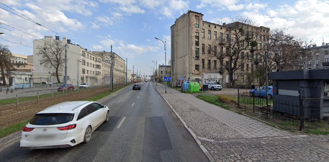 Parking Strzeżony Długoterminowy - Łódź
