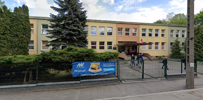 Opinie o Szkoła Podstawowa nr 55 im. J. Gagarina w Poznań - Szkoła