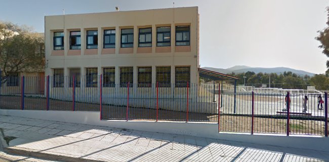 Αξιολογήσεις για το 2ο Γυμνάσιο Καλυβίων (Λαγονησίου) στην Καλύβια Θορικού - Σχολείο
