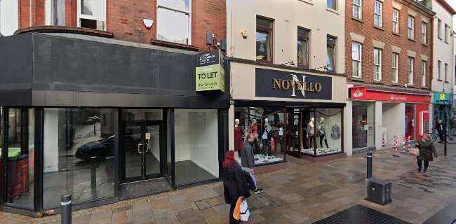 Novello - Clothing store