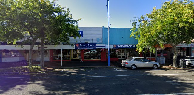 Reviews of Salvation Army Family Store in Waitara - Shop