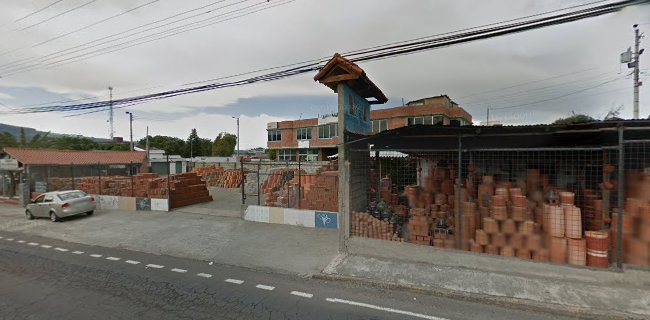Fabrica Alfarera - Quito