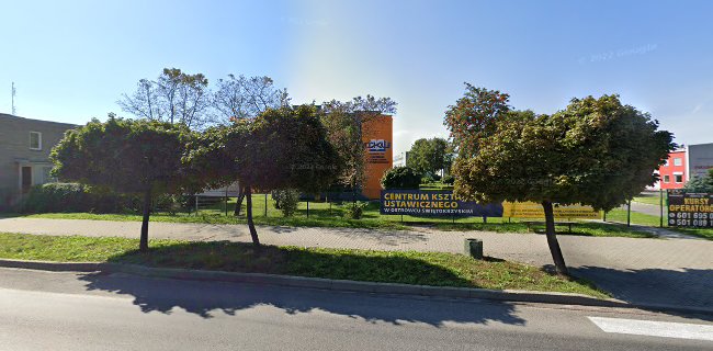 Centrum Kształcenia Ustawicznego w Ostrowcu Świętokrzyskim - Szkoła