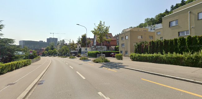 Kommentare und Rezensionen über Birmensdorferstrasse 555 Parking