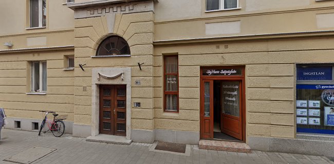 Duna House : Győr, Belváros - Ingatlaniroda