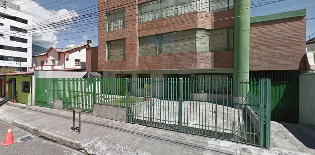 Santa María E7-35 entre Reina Victoria y Diego de Almagro, Edificio María Leticia, Quito, Ecuador