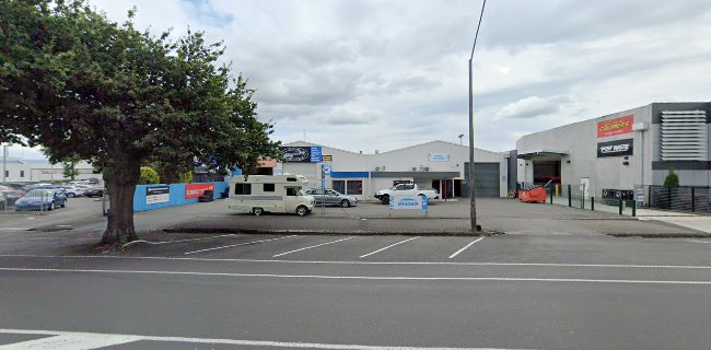 Reviews of Manawatu Tyre Services in Palmerston North - Tire shop