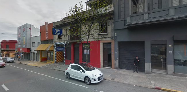 Parking Yaguaron - Montevideo