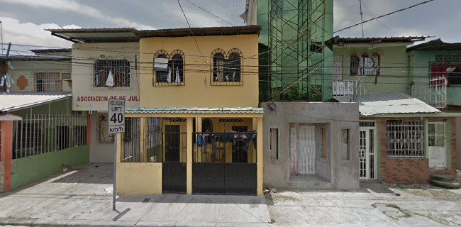 Opiniones de Estacion de la linea 45 en Guayaquil - Tienda de ultramarinos