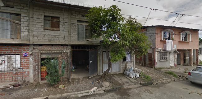 302 y 9El Chaco, Av. Colimes, Guayaquil, Ecuador