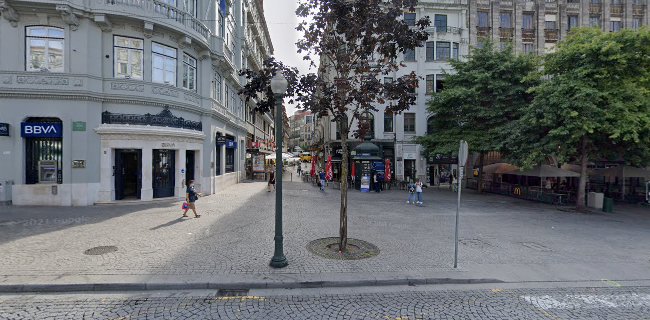 R. de Sampaio Bruno 12 A, 4000-439 Porto, Portugal