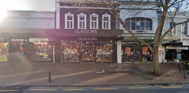 Reviews of Glassons in Dunedin - Clothing store
