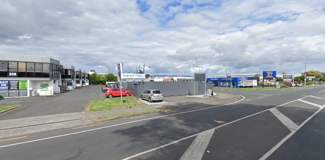 2/348 Rosebank Road, Avondale, Auckland 1026, New Zealand