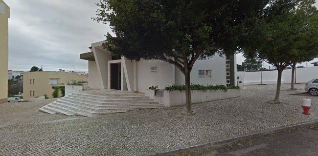 Igreja da Sagrada Família da Vila Nova Caparica Horário de abertura