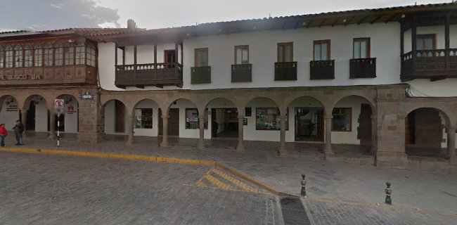 Opiniones de Edificio Domingo Guevara Yañez en Cusco - Centro comercial
