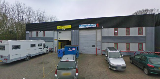 Reviews of Halls Electrical Ltd in Bristol - Auto glass shop