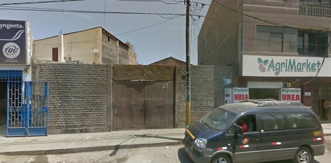 Av. Lima 759-767, Barranca 15169, Perú