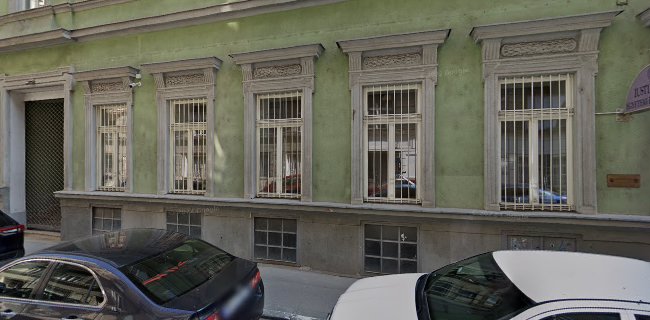 Értékelések erről a helyről: Iustinianus Egyetemi Könyvesbolt, Budapest - Könyvesbolt