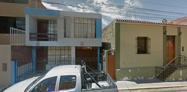 Opiniones de DELGADO & HUACO ABOGADOS SOCIEDAD CIVIL DE RESPONSABILIDAD LIMITADA en Yanahuara - Abogado