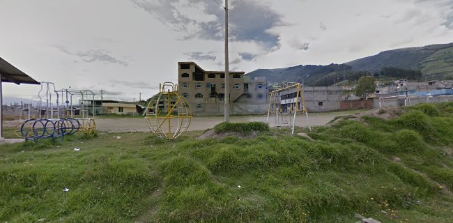 Oe13J, Quito 170707, Ecuador