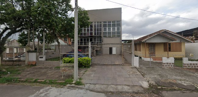R. Diamantina, 381 - Jardim Floresta, Porto Alegre - RS, 91040-460, Brasil