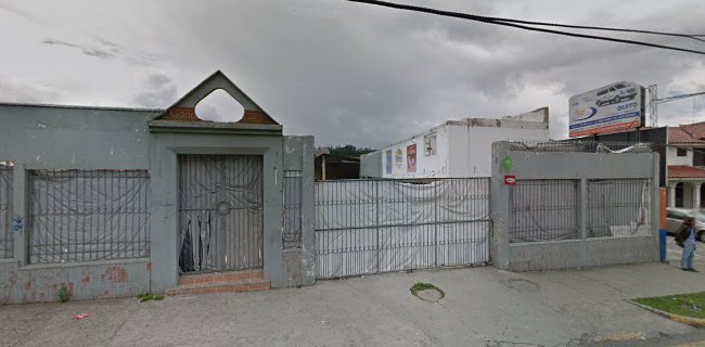 Ave Remigio Crespo Toral S/N, Cuenca 010202, Ecuador