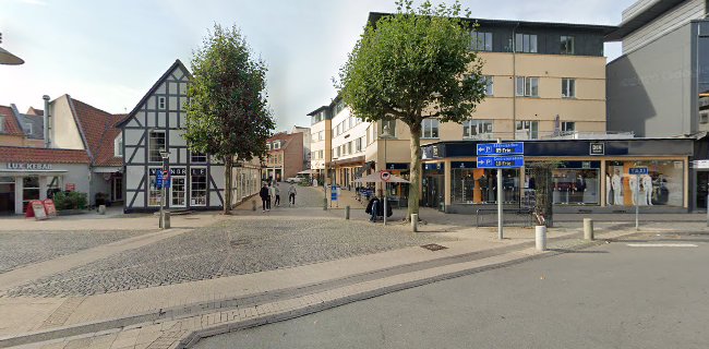 Anmeldelser af Uffe Jensen & Co. i Svendborg - Tøjbutik