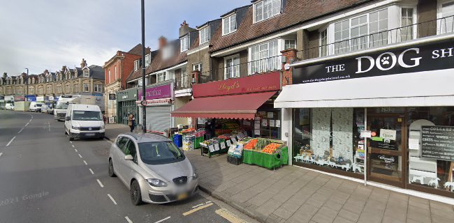 Comments and reviews of Lloyds Greengrocer