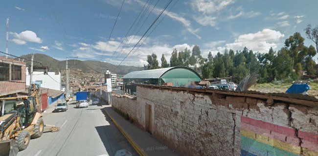 Opiniones de Cancha sintetica Camino Real en Cusco - Campo de fútbol