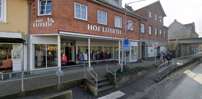 Anmeldelser af Hos Lisbeth v/Trimar Retail A/S i Vejen - Tøjbutik