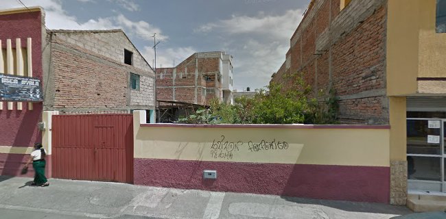 C. Guayaquil 1138, Riobamba, Ecuador