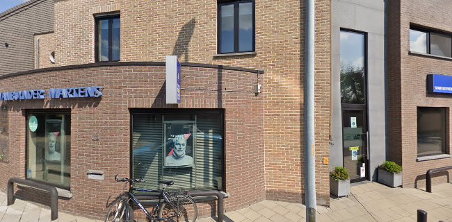 Axa Bank Van Buynder-Martens - Sint-Niklaas