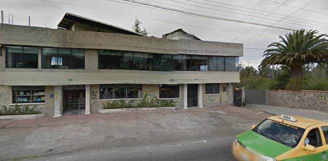 Opiniones de Centro Medico Meneses en Quito - Médico