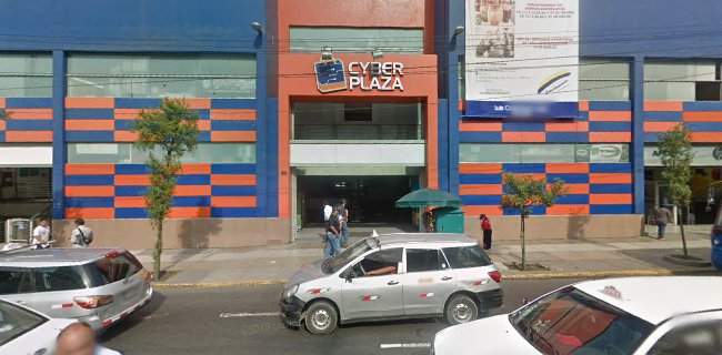 Centro comercial Cyber plaza Int SSA 136, Av. Garcilaso de la Vega 1348, Cercado de Lima 15001, Perú