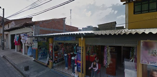 Sangolqui, Calle Olmedo, 4-20, Local 5, Centro de, Quito 171103, Ecuador