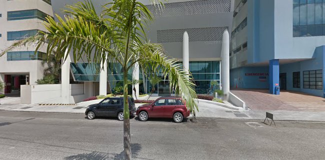 Av. Juan Tanca Marengo & Calle 13E NE., Omni Hospital. Torre Medica II. Consultorio 708, Guayaquil 090513, Ecuador