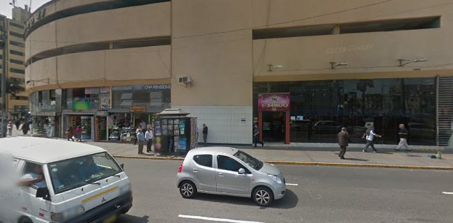 Centro comercial Centro Lima, Pasaje F-276, Piso: 1, Av. Bolivia 148, Cercado de Lima 15001, Perú