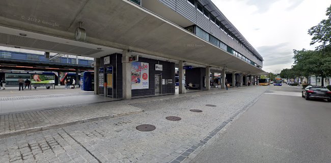Kommentare und Rezensionen über Kantonspolizei Zürich, Polizeiposten Uster Bahnhof
