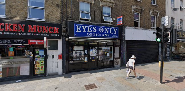 Comments and reviews of Eyes Only Opticians