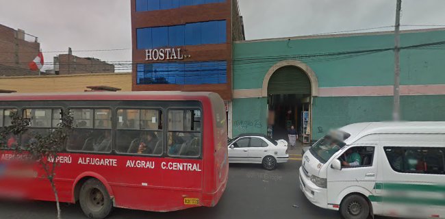 Opiniones de Centro Comercial Udampe Las Malvinas en Lima - Centro comercial