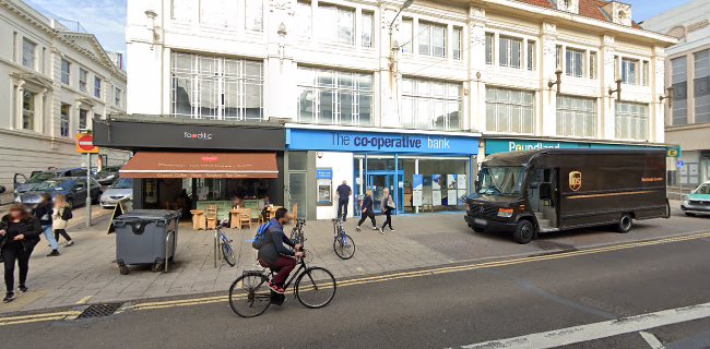 Reviews of The Co-operative Bank - Brighton in Brighton - Bank