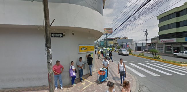 Avenida Quito 12-36 entre calle Río Chimbo y, C. Pallatanga, Santo Domingo, Ecuador