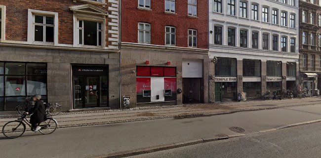 Anmeldelser af Rumfang i København - Grafisk designer